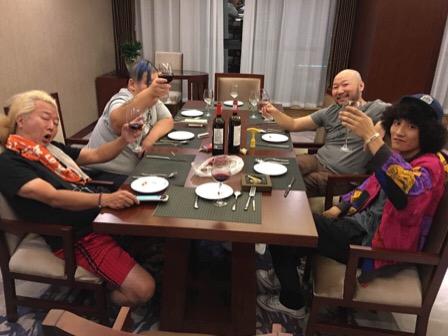 JinmashinSweatRoom2.jpeg