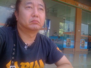 WingQinZhouLounley.jpg