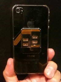 iPhone4TrilpeSIM.jpg