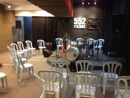 HitoriDrumAsiaTour0610Stage.JPG