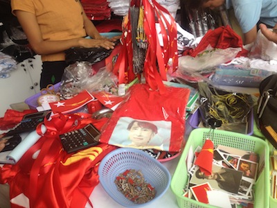 MyanmarSucchiGoodsShop.JPG