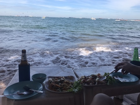 PatayaBeachEating.jpg