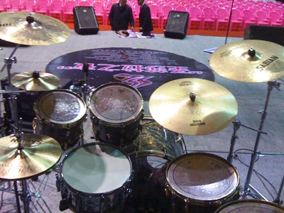 WingJiangSuDrumset.JPG